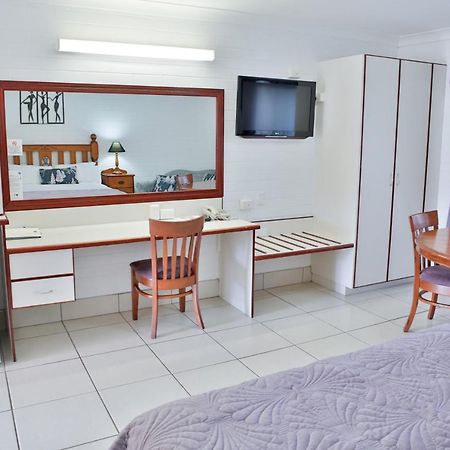 Central Park Motel Рокхемптън Екстериор снимка