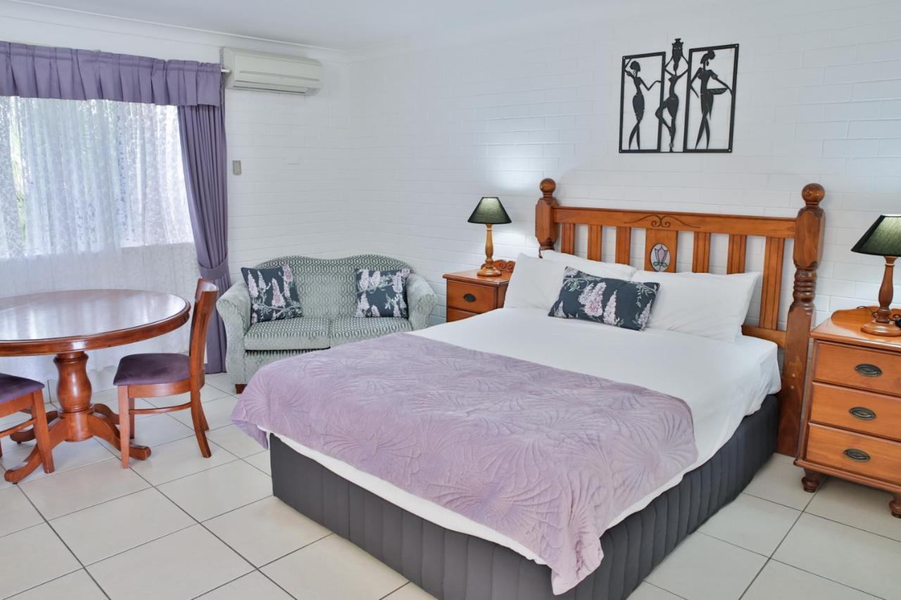 Central Park Motel Рокхемптън Екстериор снимка